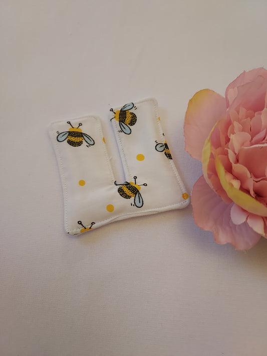 White Bee Tracheostomy pads