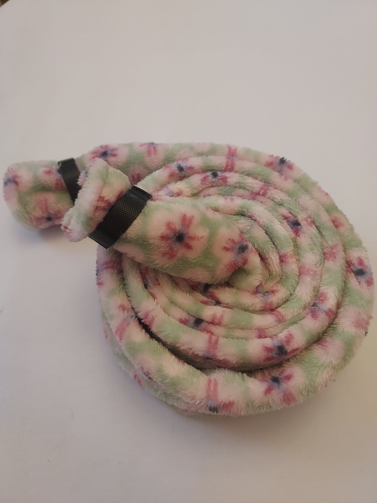 Deluxe 2m Hose Cover for CPAP, BIPAP, Circuit Ventilator, Padded tubing.