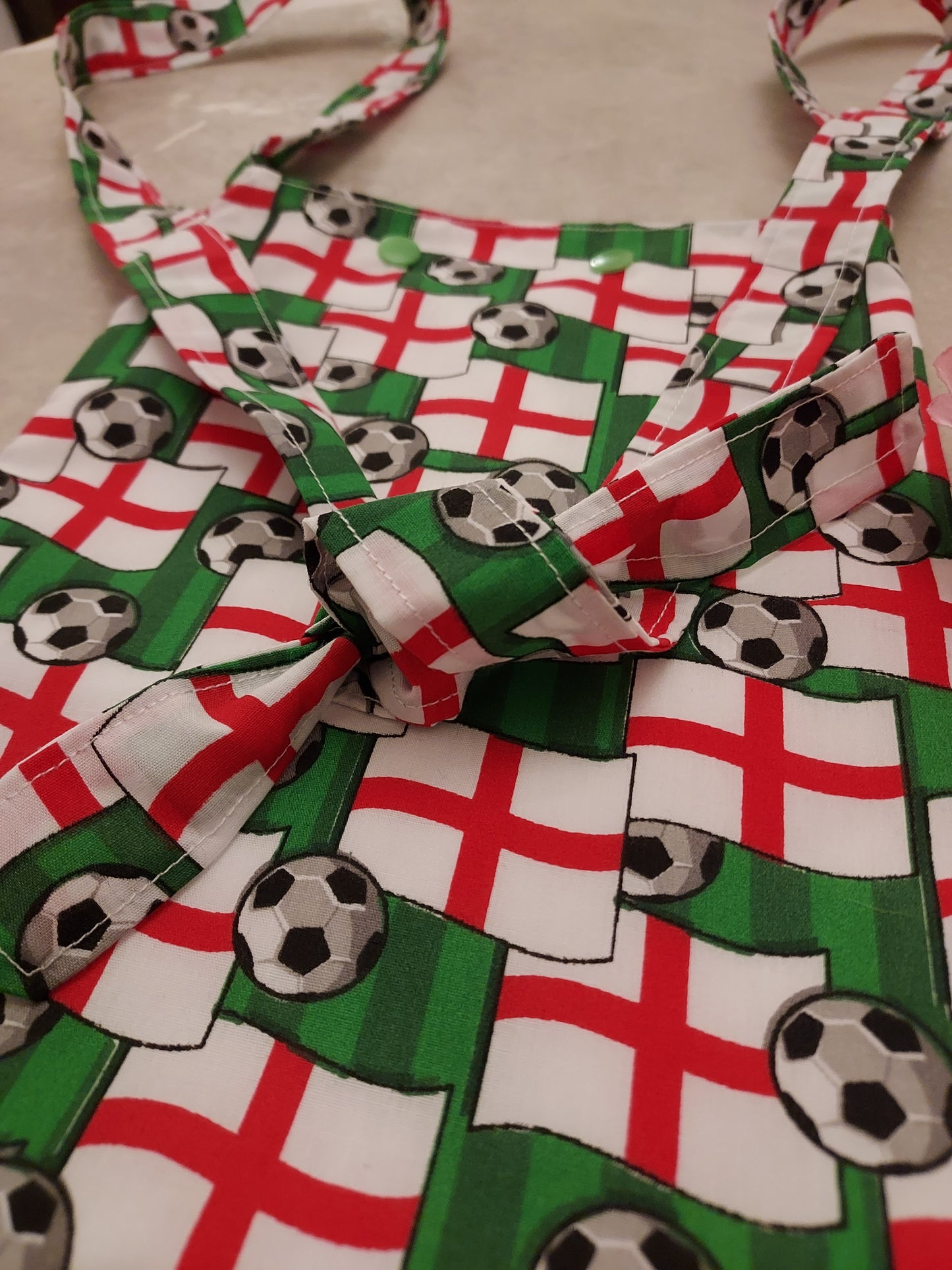 Football syringe driver bag, medical bag, feeding tube, medical accessories. Shoulder bag, pump bag, chemo pump, cancer