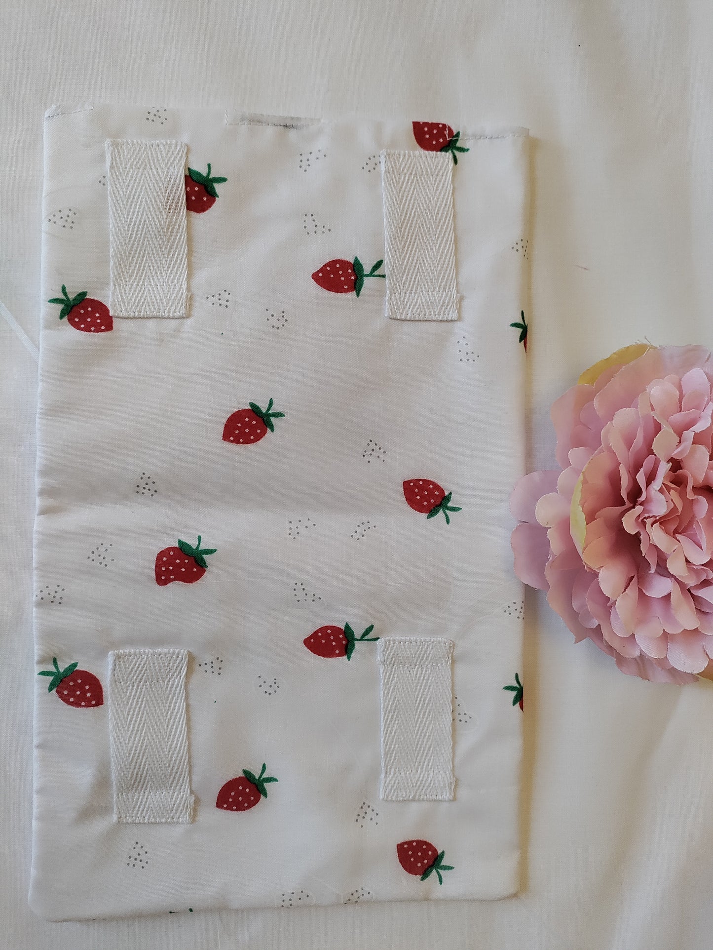 Simple Strawberry catheter Leg Bag Cover