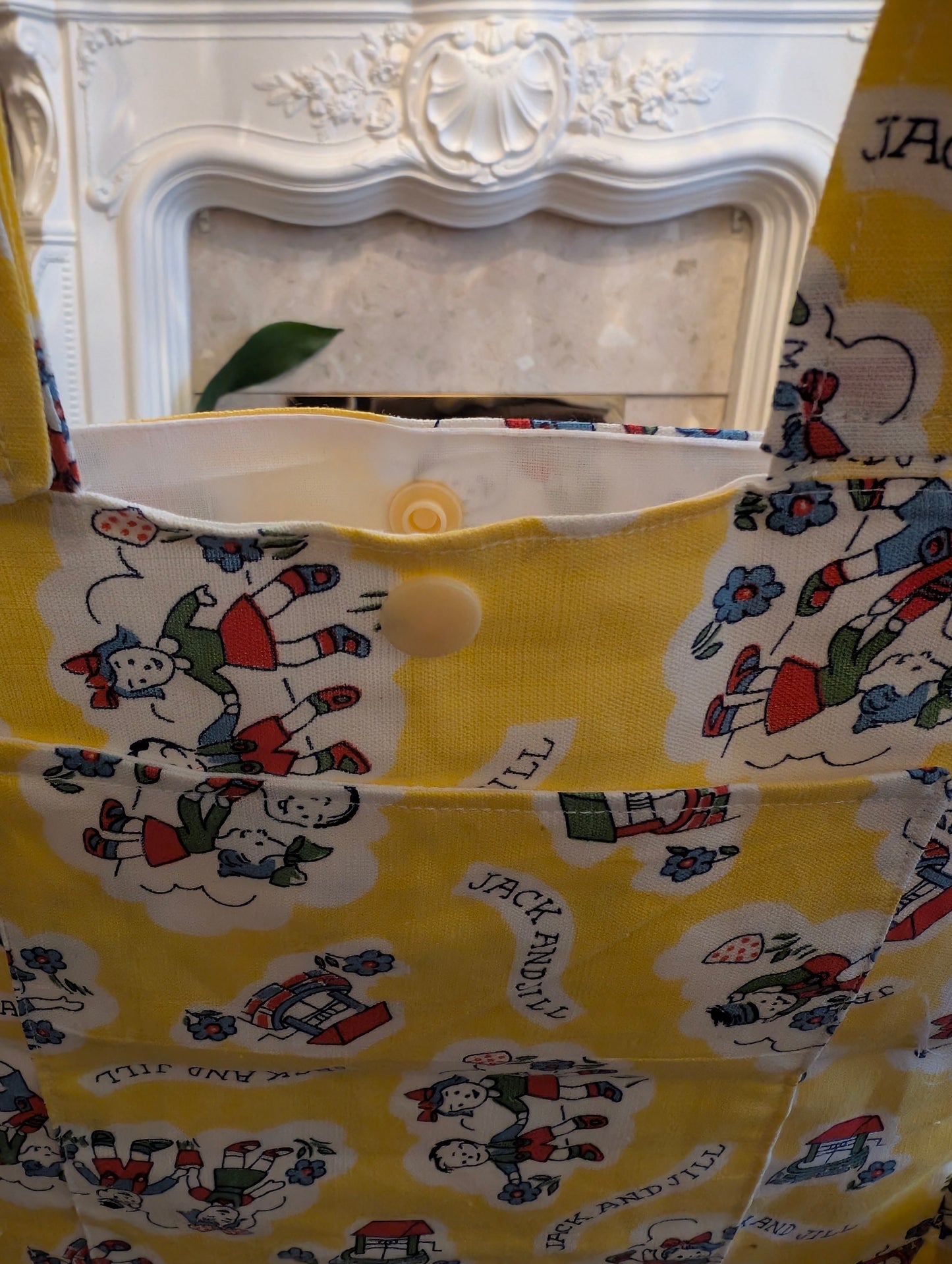 Nursery rhyme Zimmer frame bag