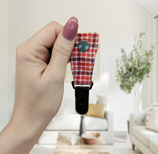 Red Check Tubie Clip