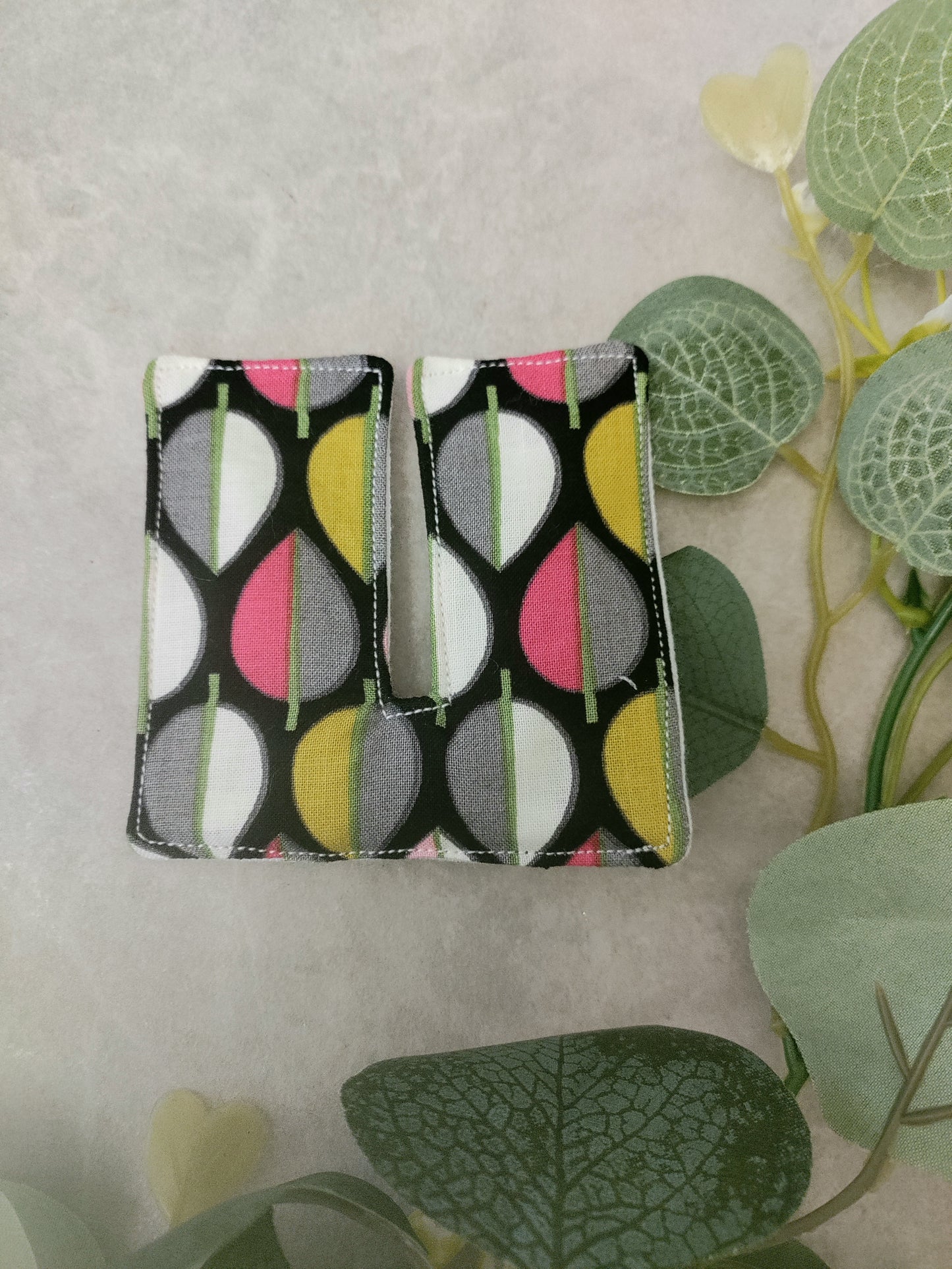 Black leaf Tracheostomy pads