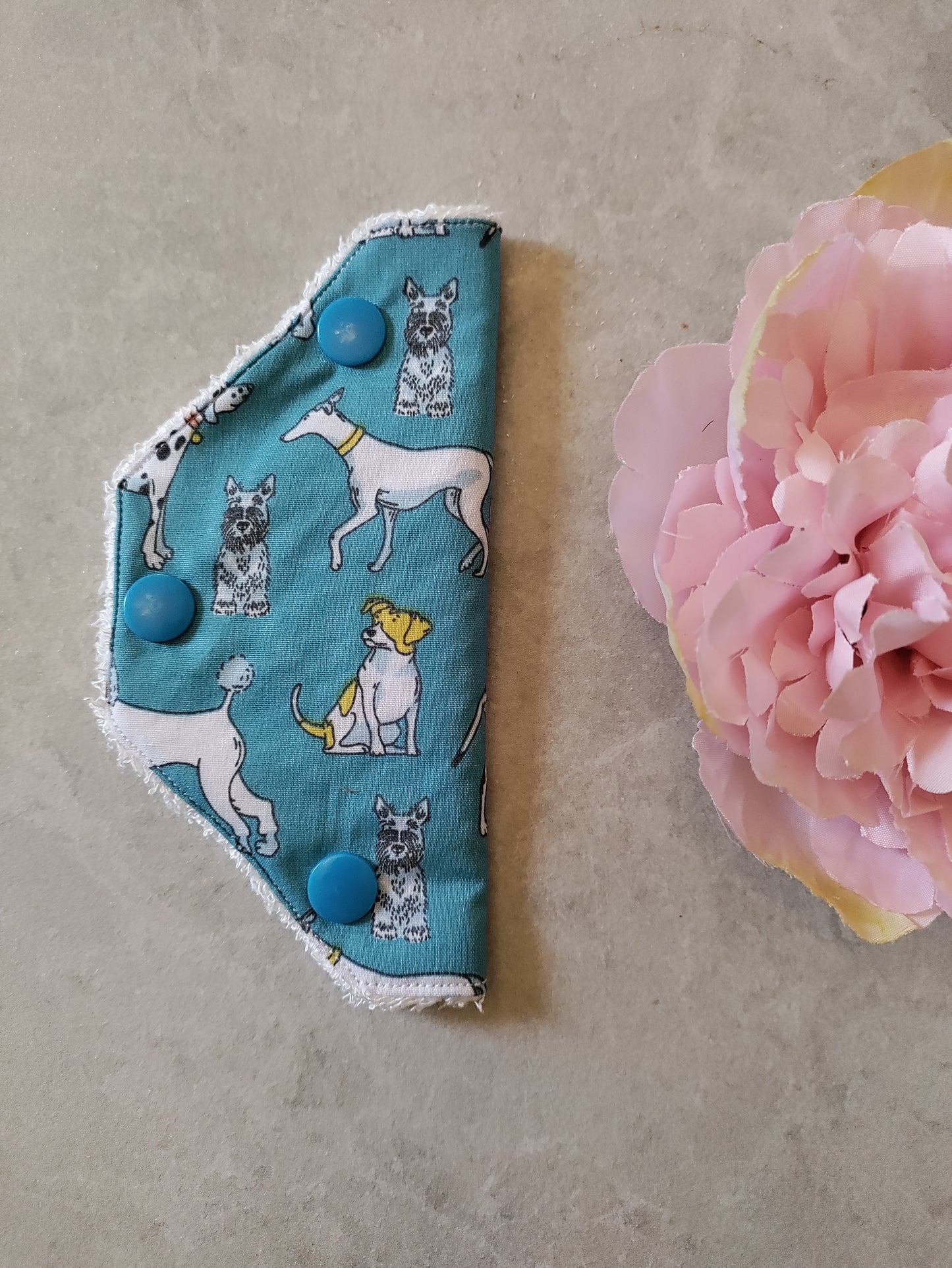 Dogs life valve cover TOWEL LINED