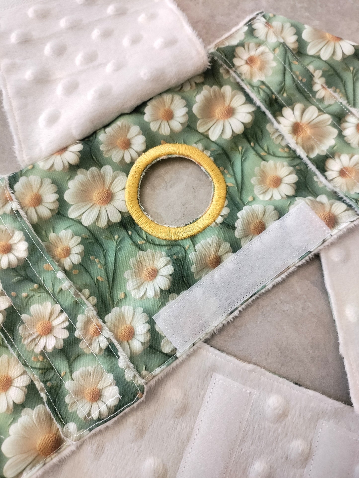 3d Daisy PEG tube belt