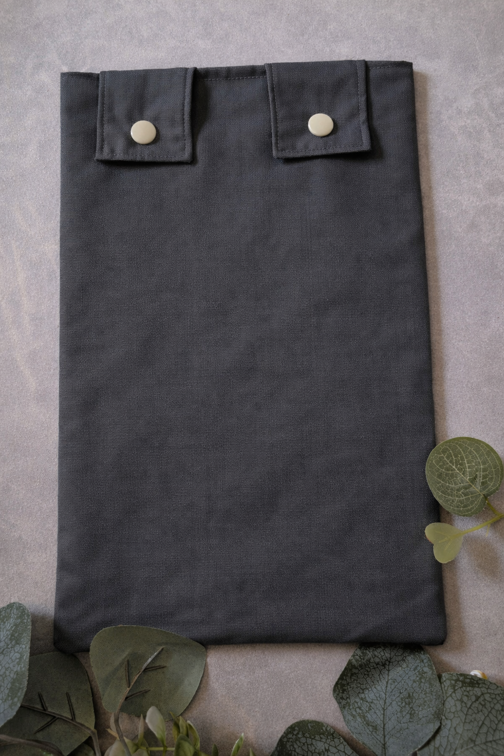 Grey Leg Bag Cover
