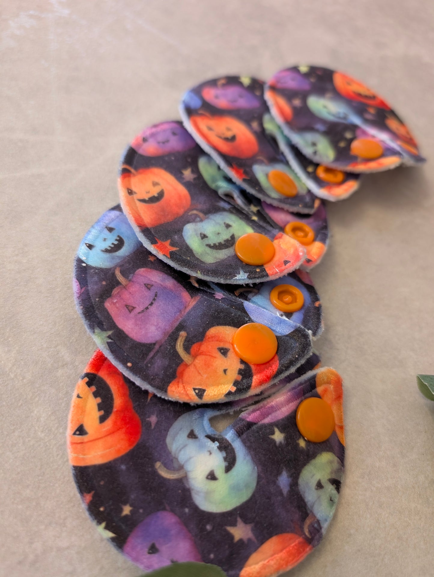 Bright Pumpkins Tubie pads