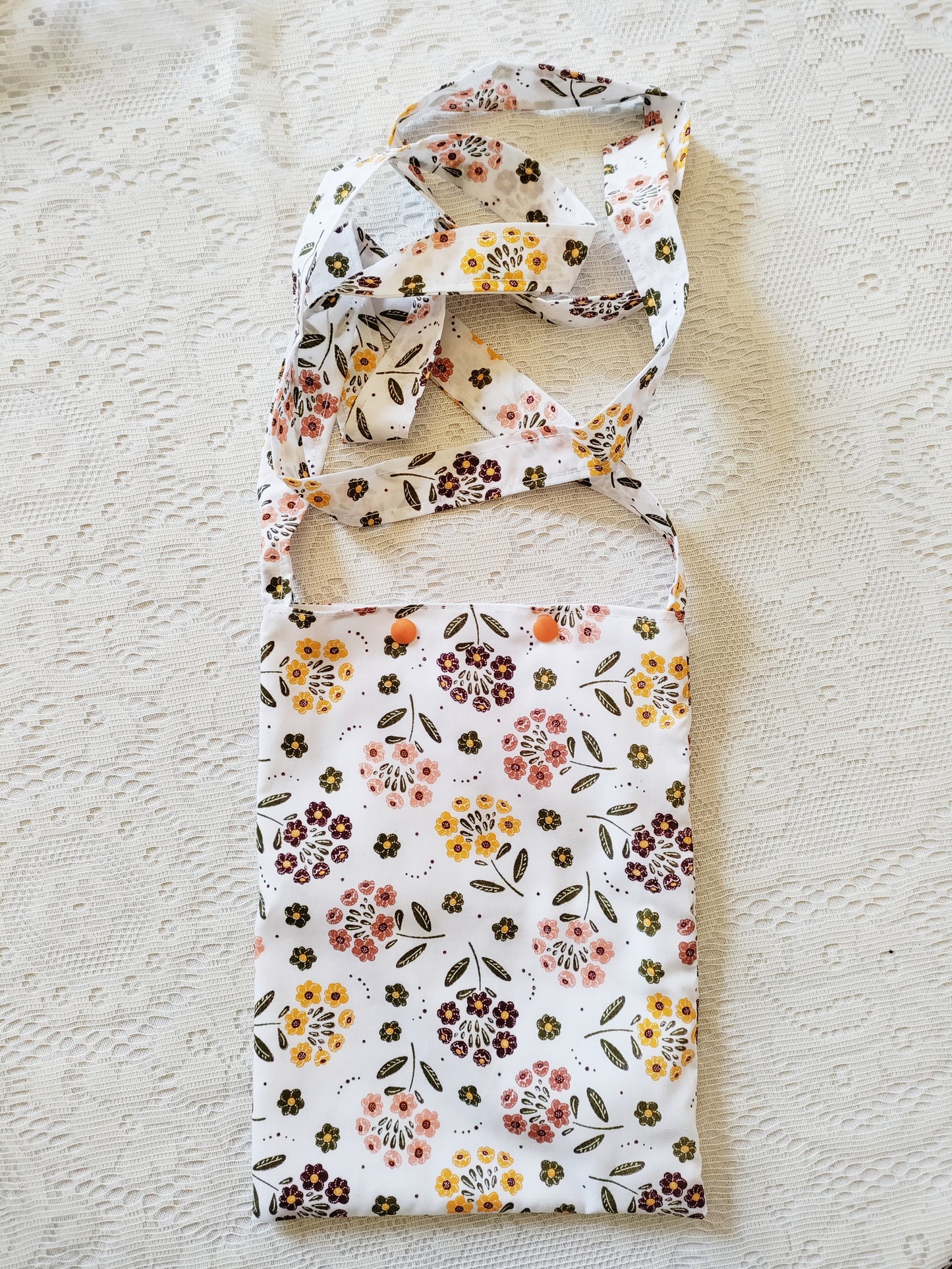 Simple floral syringe driver bag