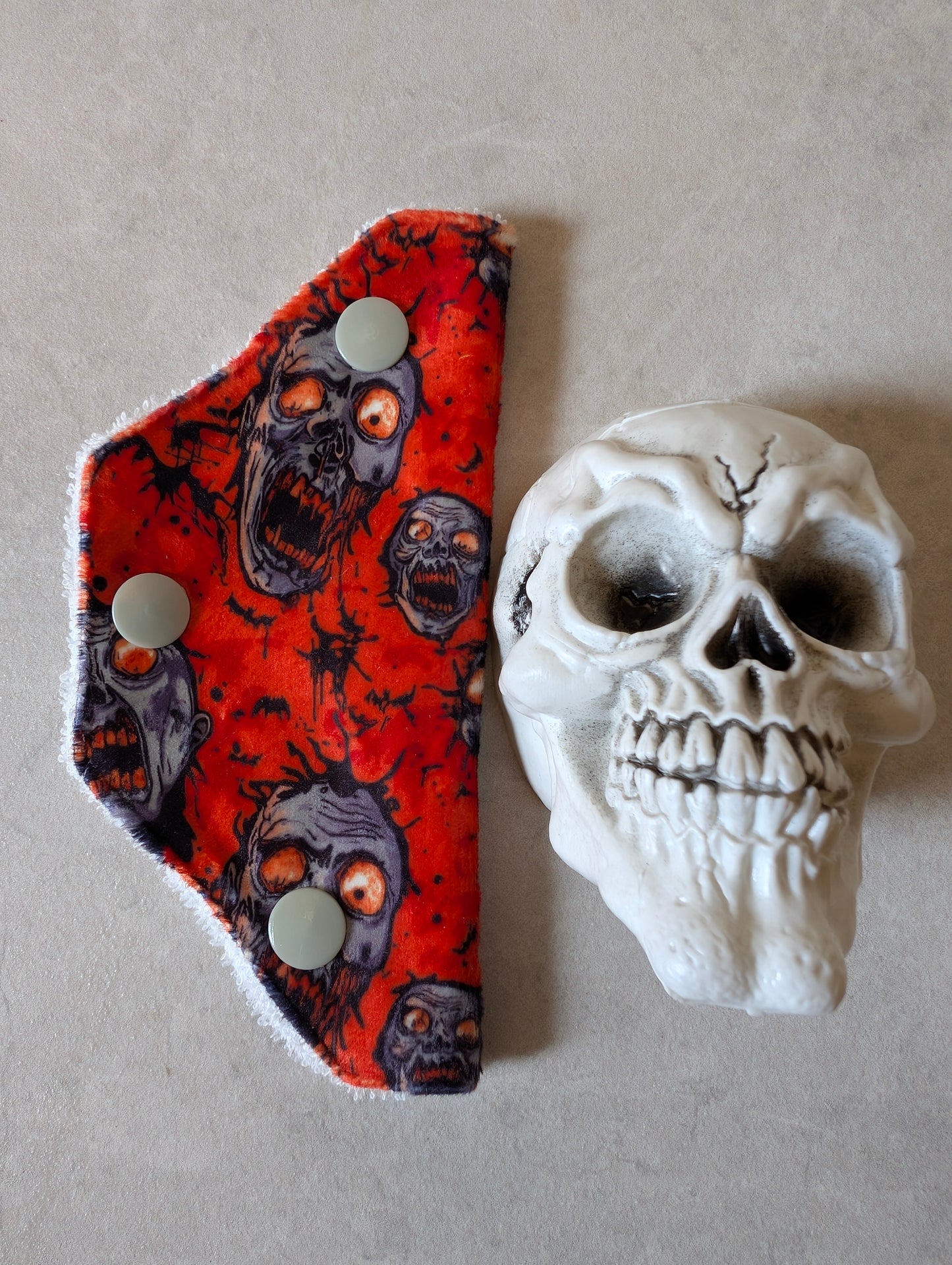 Zombie valve cover TOWEL LINED
