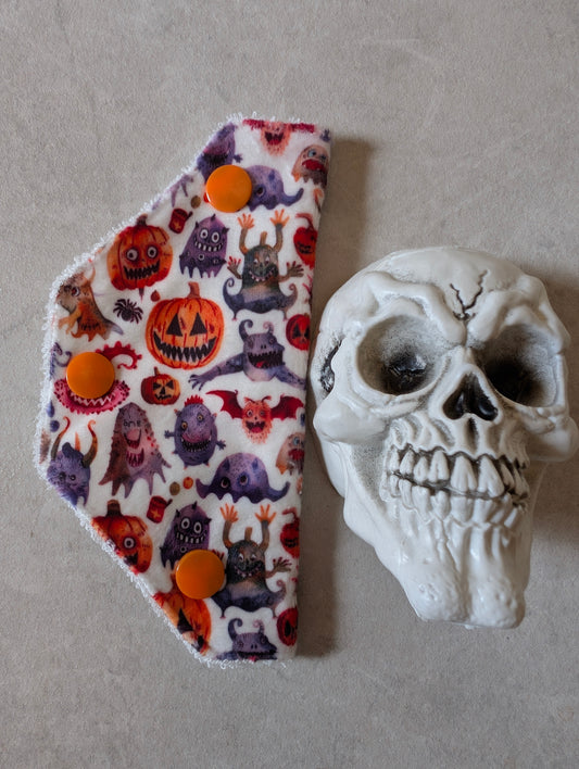 Creepy Creatures valve cover TOWEL LINED