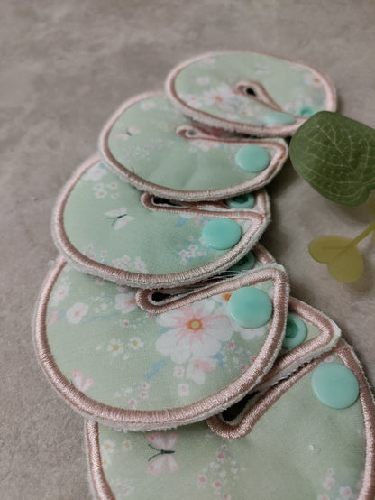 Dainty mint floral Tubie Pads