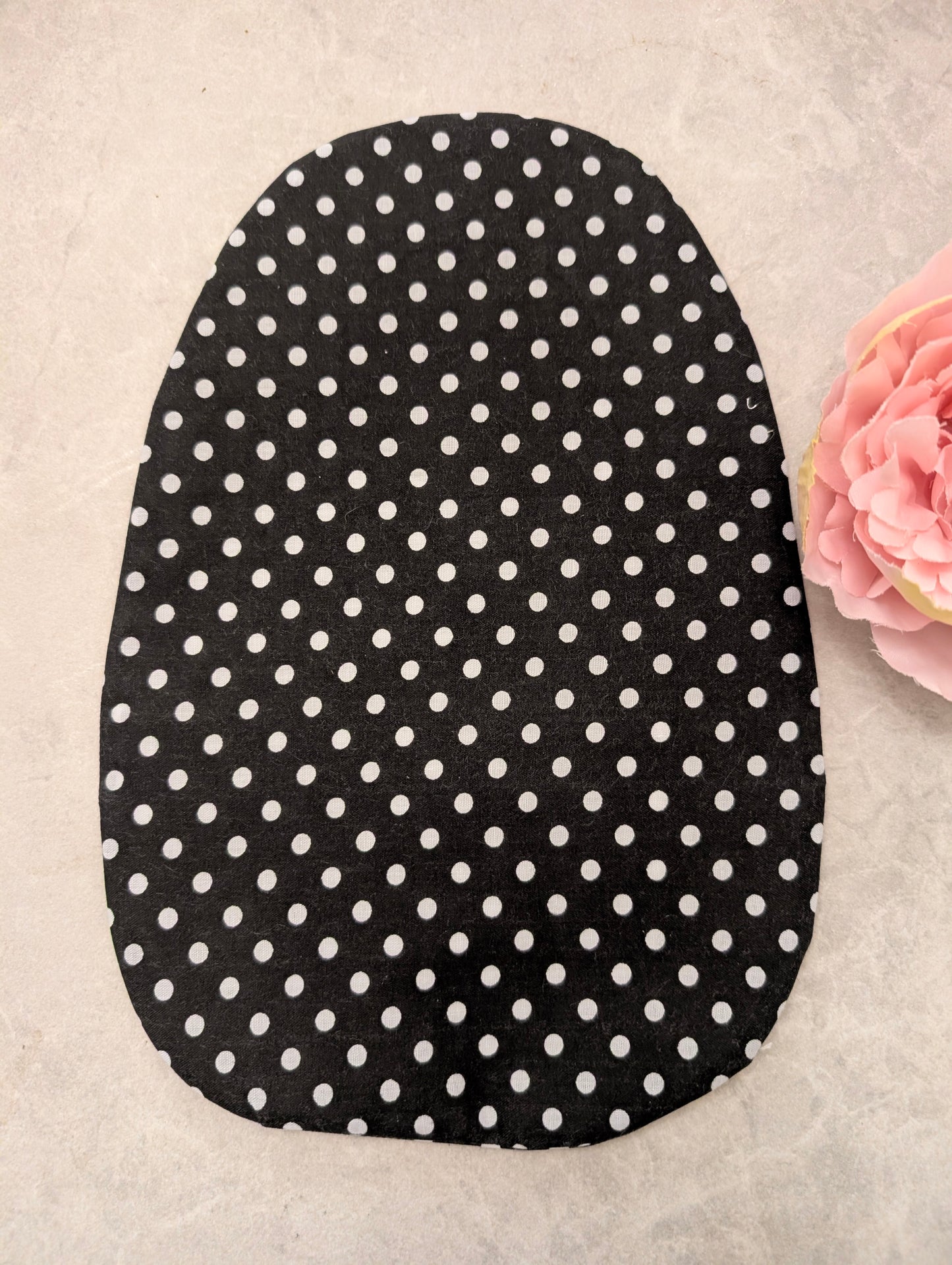 Black spot stoma bag cover