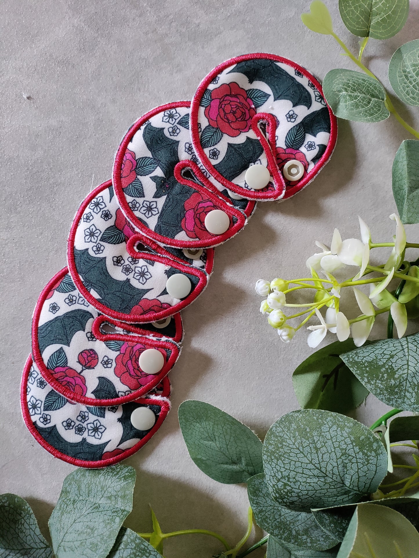 Roses and batsTubie Pads
