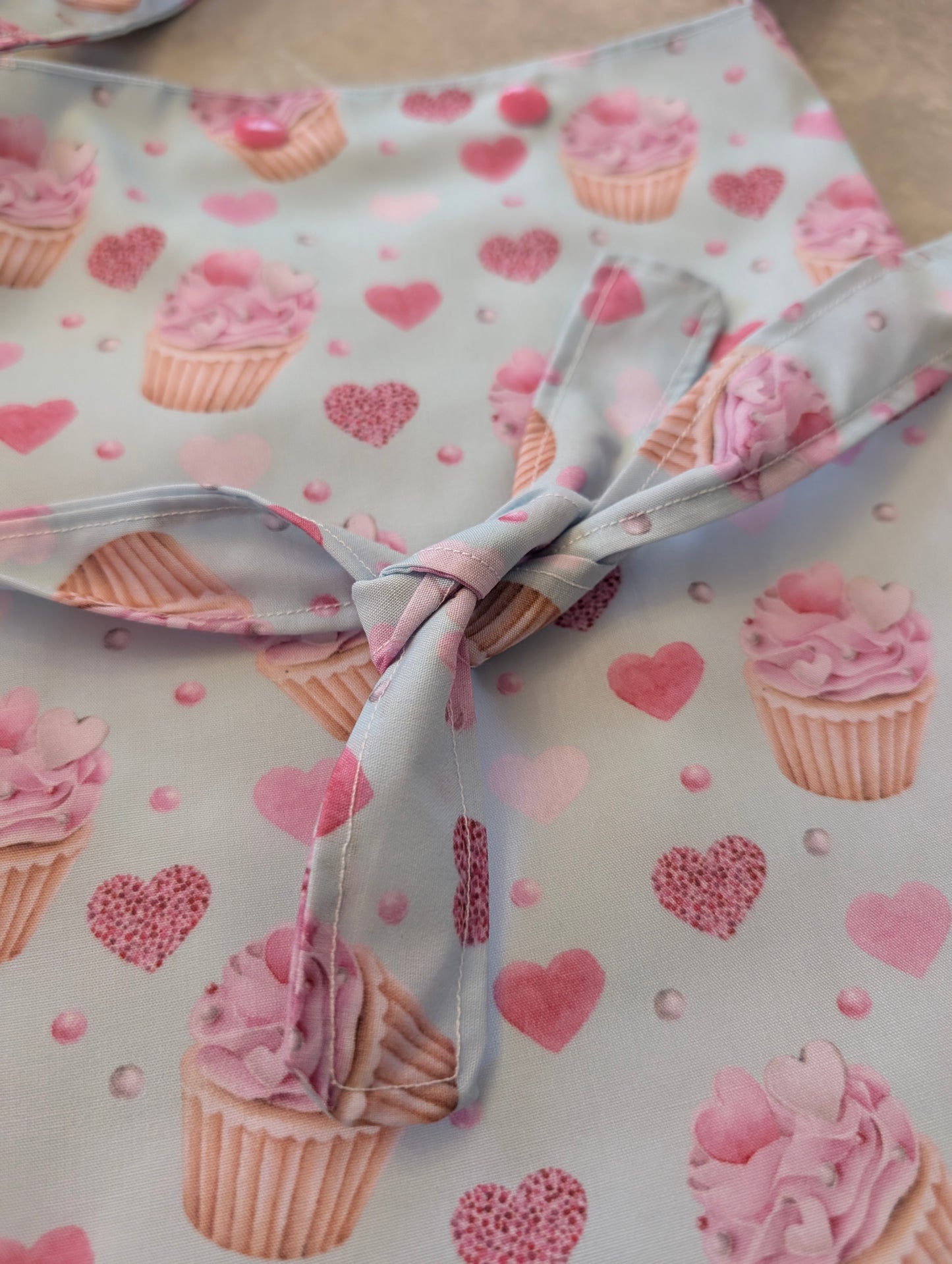 Cupcake syringe driver bag