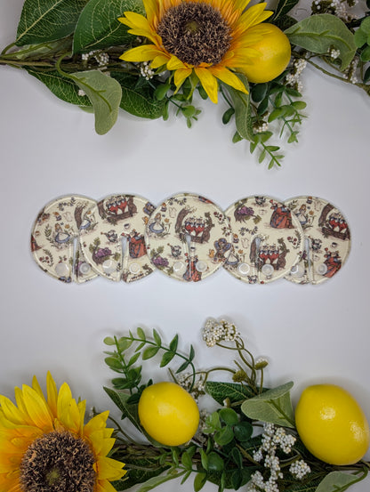 Alice in wonderland Tubie pads