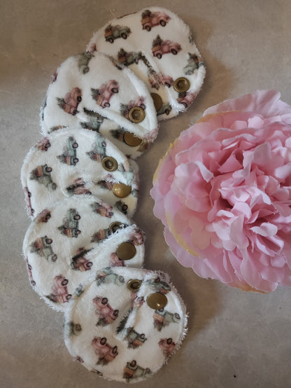 Christmas Truck Tubie Pads