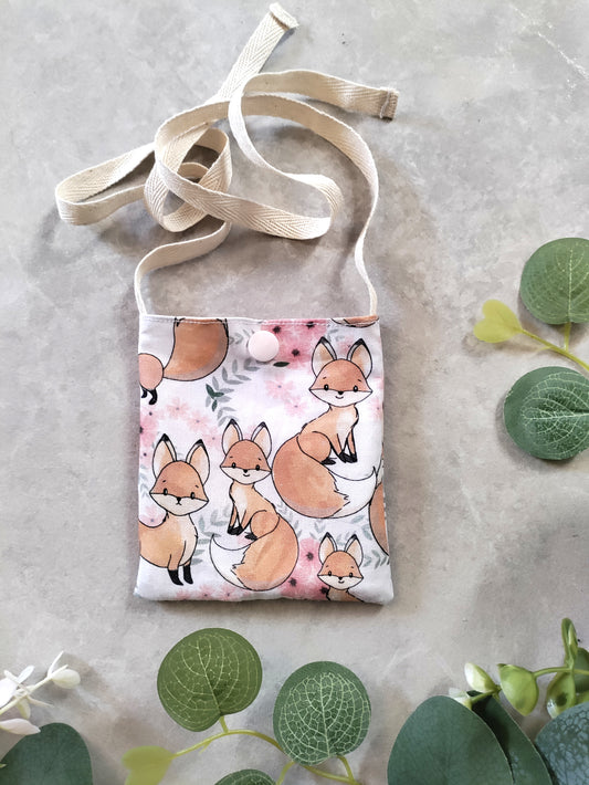 Pink Fox Hickman line pouch/bag
