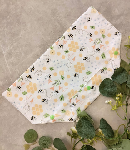 Spring Bee catheter belly bag