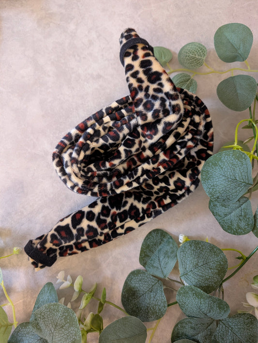 Leopard print 1.75m Hose Cover for CPAP, BIPAP, Circuit Ventilator, Padded tubing.