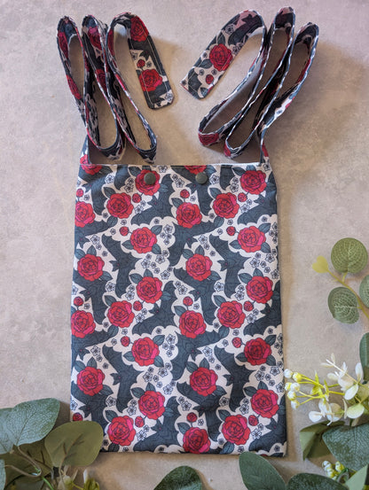 Roses and bats syringe driver bag