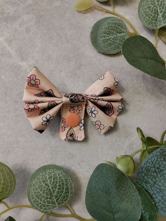 Spring butterfly Tubie Bow, Feeding tube accessories