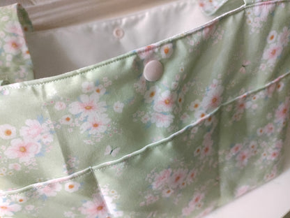 Dainty Mint Floral