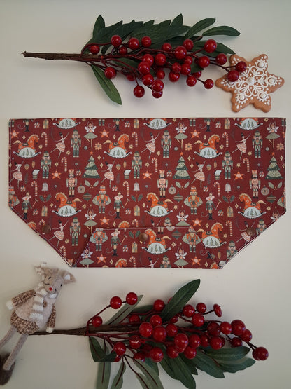Nutcracker catheter belly bag