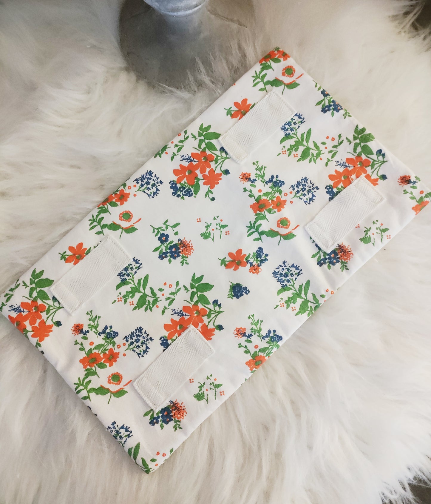 Simple floral Leg Bag Cover