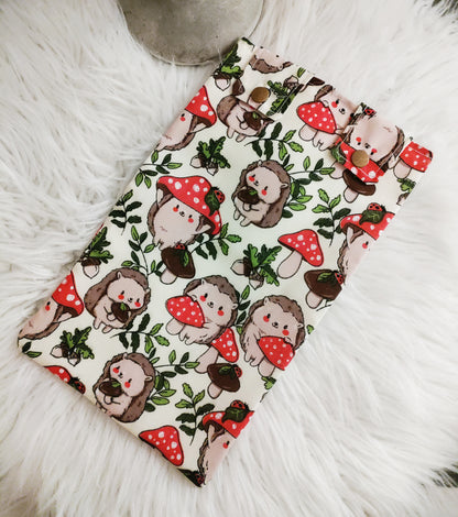 Hedgehog mushroom leg Bag Cover