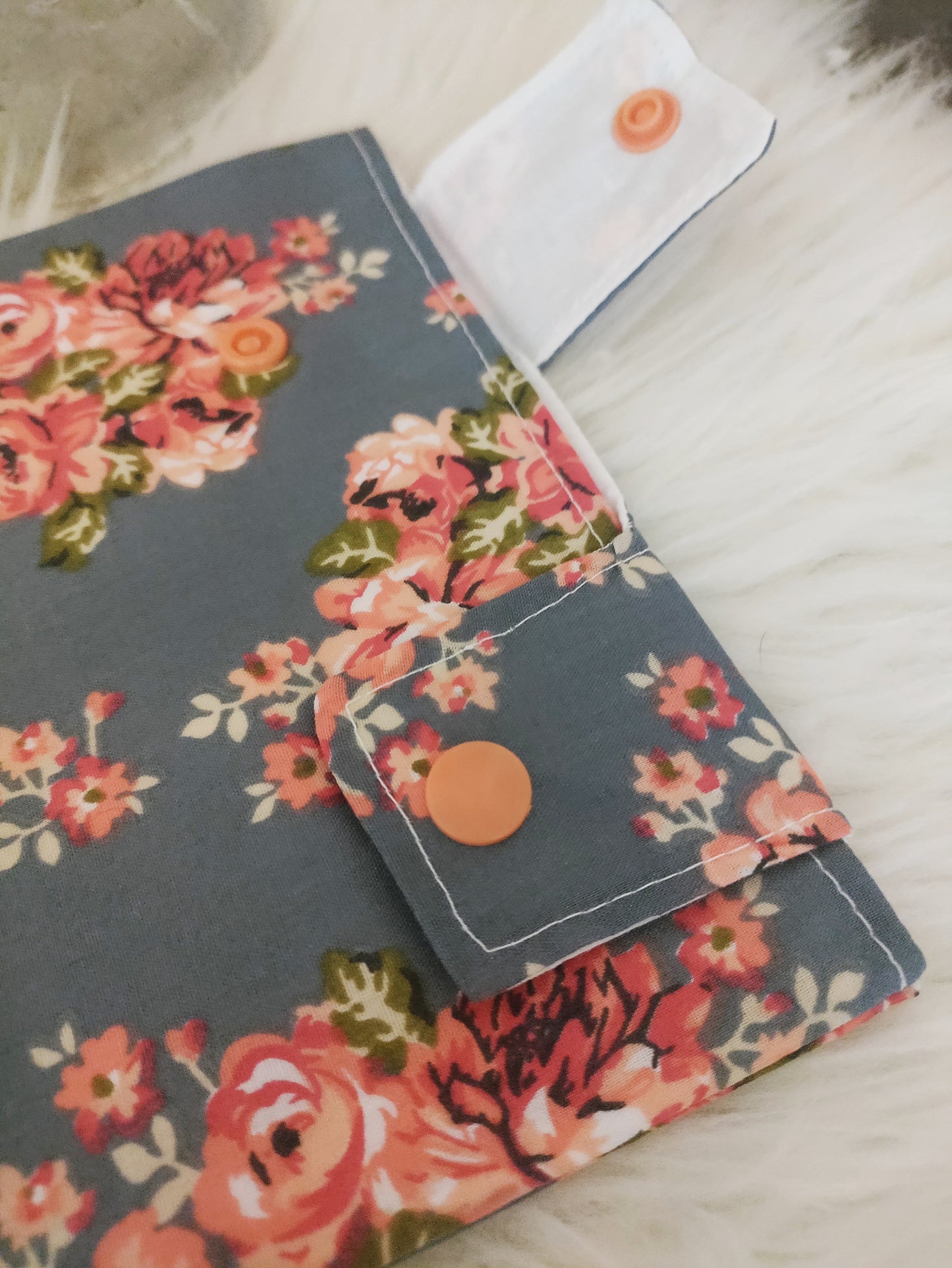 grey floral Leg Bag Cover