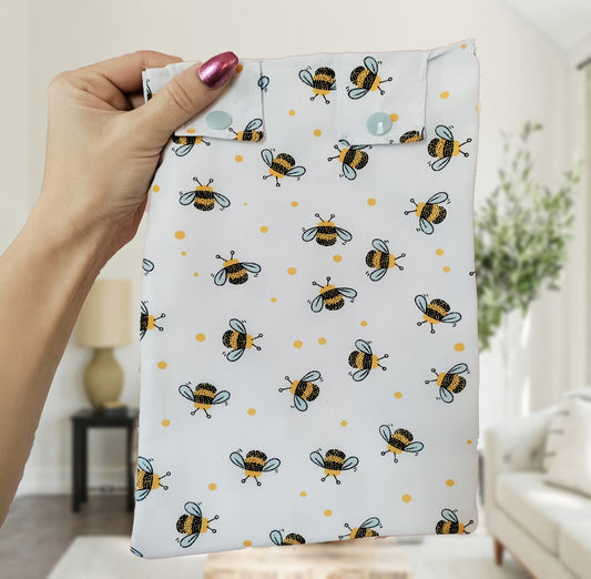 White bee leg Bag Cover